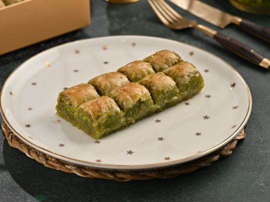 Fıstıklı Özel Baklava